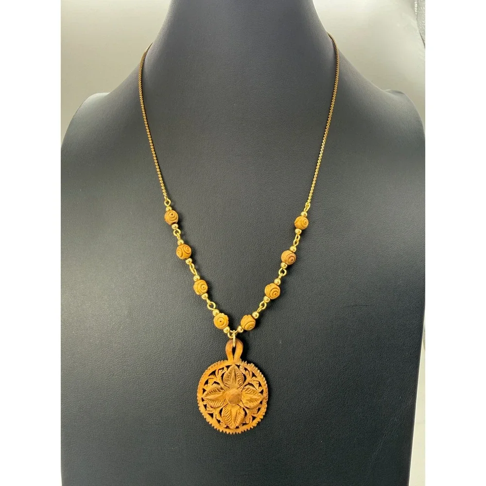 Vintage Bethlehem Hand Carved Olive Wood Floral Pendant Necklace Gold Tone Chain